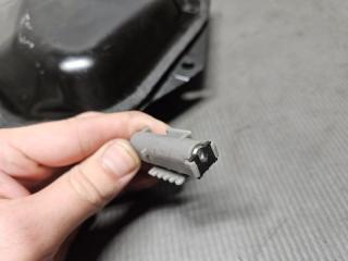 Доводчик двери правый задний Nissan SERENA C26 MR20 979401VA0B 3 ракурс