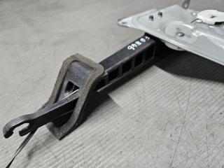 Доводчик двери левый задний Toyota ISIS ZNM10, ANM10, ANM15, ZGM10, ZGM11, ZGM15 1ZZ 85006-44011 4 ракурс
