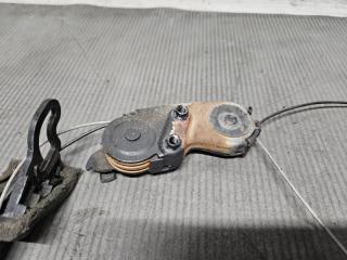 Доводчик двери правый задний Toyota VOXY ZRR70, ZRR75 3ZR 85005-28080 5 ракурс