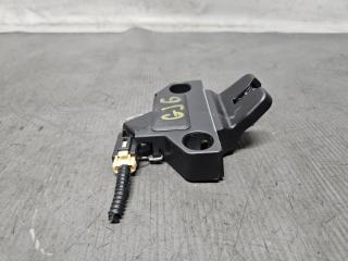 Замок багажника Subaru IMPREZA GJ6 FB20 57530FJ000 4 ракурс