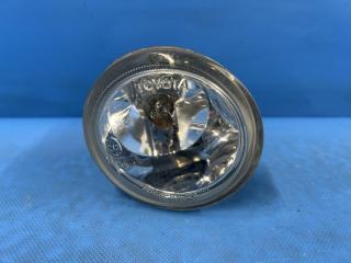 Туманка правая передняя Toyota ALLION AZT240, NZT240, ZZT240, ZZT245 81211-52050, 52-040 1 ракурс Туманка правая передняя Toyota ALLION AZT240, NZT240, ZZT240, ZZT245 81211-52050, 52-040 1 ракурс