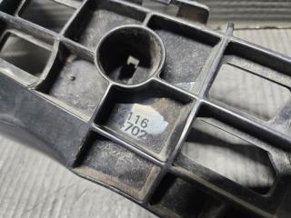Крепление бампера левое переднее Toyota PRIUS ZVW30 2ZR 52116-47020 2 ракурс