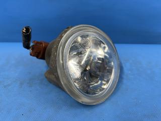 Туманка правая передняя Toyota VOXY AZR60, AZR65 81211-52050, 52-040 3 ракурс