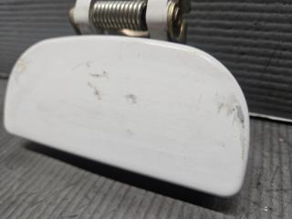 Ручка двери правая передняя Mazda BONGO FRIENDEE SGLR S05B58410A 2 ракурс