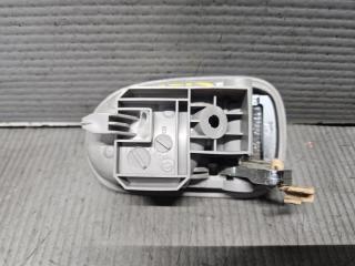 Ручка двери внутренняя левая передняя Mazda BONGO FRIENDEE SGLR 5 ракурс