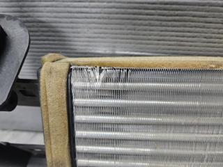 Радиатор печки передний Mazda BONGO FRIENDEE SG5W SGLR S09A61A10 2 ракурс