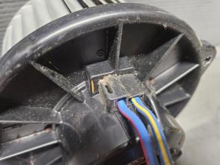 Мотор печки Toyota PORTE NNP10, NNP11, NNP15 87103-52010 3 ракурс