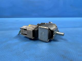 Вакуумный клапан Nissan NOTE E12 HR12 K5T48474 5 ракурс
