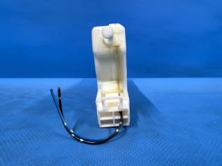 Замок лючка бензобака Nissan TEANA J32 78850 5Y70A 4 ракурс