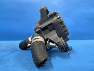 Помпа инвертора Toyota PRIUS ZVW30 2ZR G9040-48020 2 ракурс