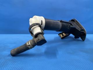 Форсунка омывателя левая Toyota PRIUS ZVW30 2ZR 85208-47010 2 ракурс