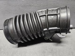 Патрубок воздушн.фильтра Honda STEPWGN RK1 R20A 17225-R0A-003 4 ракурс