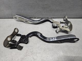 Петля капота Toyota VOXY ZRR70 3ZR 53410-28070 3 ракурс