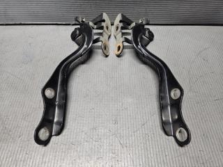 Петля капота Toyota VOXY ZRR70 3ZR 53410-28070 4 ракурс