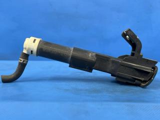 Форсунка омывателя левая Toyota PRIUS ZVW30 2ZR 85208-47010 4 ракурс