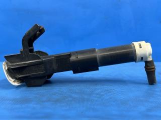 Форсунка омывателя правая Toyota PRIUS ZVW30 2ZR 85207-47010 4 ракурс