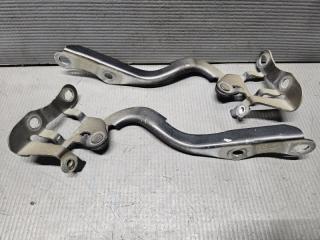 Петля капота Toyota VOXY ZRR70 3ZR 53410-28070 3 ракурс