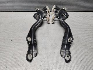 Петля капота Toyota VOXY ZRR70 3ZR 53410-28070 4 ракурс
