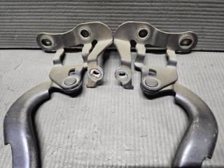 Петля капота Toyota VOXY ZRR70 3ZR 53410-28070 2 ракурс