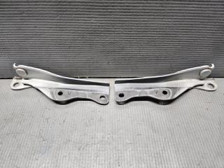 Петля капота Subaru IMPREZA GG3 EJ15 57260FE000 5 ракурс
