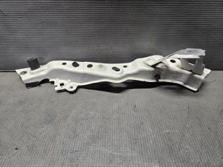 Планка телевизора правая Toyota PRIUS ZVW30 2ZR 53747-47010 4 ракурс