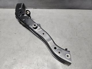 Планка телевизора правая Toyota AVENSIS ZRT272 3ZR 53202-05030 1 ракурс Планка телевизора правая Toyota AVENSIS ZRT272 3ZR 53202-05030 1 ракурс