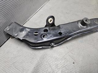 Планка телевизора правая Toyota AVENSIS ZRT272 3ZR 53202-05030 3 ракурс Планка телевизора правая Toyota AVENSIS ZRT272 3ZR 53202-05030 3 ракурс