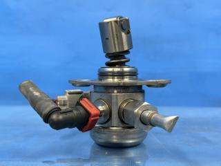 Тнвд Nissan SERENA C26 MR20DD 16630 1KC0A 2 ракурс