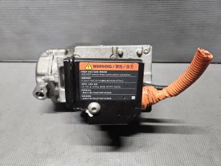 Компрессор кондиционера Nissan LEAF AZE0 EM57 92600 3NF0A 2 ракурс