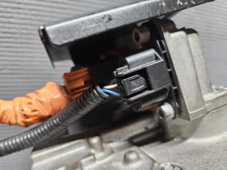Компрессор кондиционера Nissan LEAF AZE0 EM57 92600 3NF0A 4 ракурс