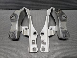 Петля капота Nissan SKYLINE V35 65400AL500 1 ракурс