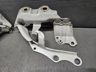 Петля капота Lexus LS460 USF40 53420-50080 3 ракурс
