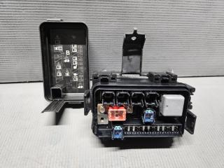 Блок предохранителей Honda ELYSION RR3 J30A 7154-7144-30 3 ракурс