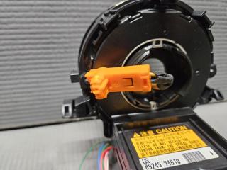 Шлейф лента Toyota PRIUS ZVW30 2ZR 89245-74010 3 ракурс