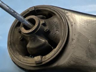 Рычаг правый передний Toyota ISIS ZNM10 1ZZ 48068-29255 4 ракурс