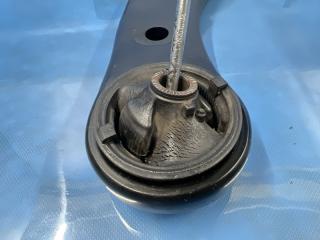 Рычаг правый передний Toyota ISIS ZNM10 1ZZ 48068-29255 4 ракурс