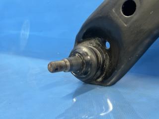 Рычаг левый передний Toyota ISIS ZGM11 3ZR 48069-29255 2 ракурс