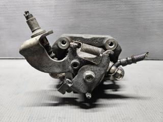 Суппорт правый задний Toyota PRIUS ZVW30 2ZR 47830-12151 3 ракурс