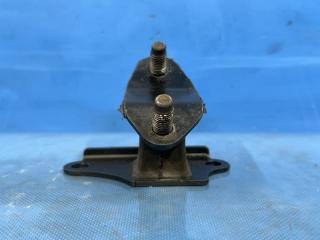 Подушка акпп задняя Honda ELYSION RR3 J30A 50860-SDB-A00 2 ракурс Подушка акпп задняя Honda ELYSION RR3 J30A 50860-SDB-A00 2 ракурс