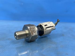 Датчик давления топлива Toyota MARK II JZX110 1JZ 89458-22010 1 ракурс