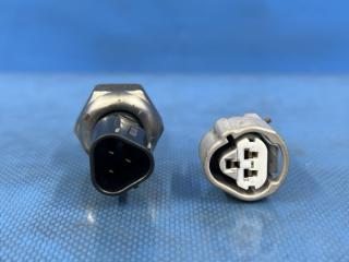 Датчик давления топлива Toyota MARK II JZX110 1JZ 89458-22010 4 ракурс