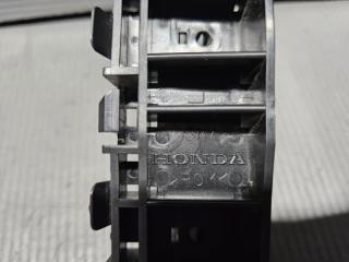 Крепление бампера левое переднее Honda STREAM RN6 71198-SMA-003 2 ракурс Крепление бампера левое переднее Honda STREAM RN6 71198-SMA-003 2 ракурс