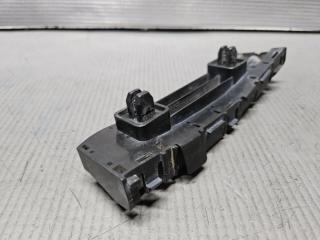 Крепление бампера левое переднее Honda AIRWAVE GJ1 L15A 71198SLA003 5 ракурс