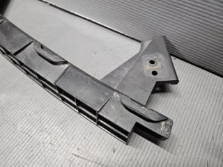 Крепление бампера правое переднее Honda STREAM RN6 71140-SMA-000 2 ракурс