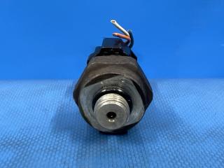 Датчик гидроусилителя Nissan BASSARA JTNU30, JTU30 QR25 49763-6N200, 42CP12-1 3 ракурс Датчик гидроусилителя Nissan BASSARA JTNU30, JTU30 QR25 49763-6N200, 42CP12-1 3 ракурс