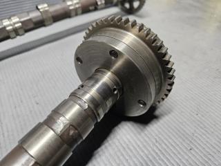 Распредвал Honda STEPWGN RG1 K20A 5 ракурс