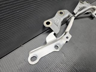 Петля капота Toyota MARK II JZX110 1JZ 53410-30160 3 ракурс