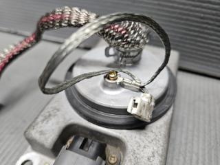 Блок ксенона Mazda MPV LW3W L3 W3T11171 5 ракурс