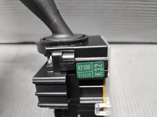 Гитара левая Toyota WISH ZNE10 1ZZ 42100 173679 4 ракурс