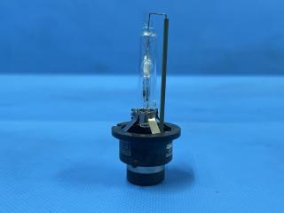 Лампа ксенон Toyota PRIUS ZVW30 2ZR 90981-20028 3 ракурс Лампа ксенон Toyota PRIUS ZVW30 2ZR 90981-20028 3 ракурс
